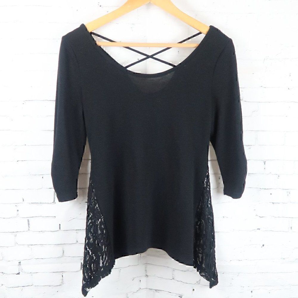 IZ BYER BLACK RUCHED SLEEVE ROUND NECK WITH LACE DETAIL TOP SIZE SMALL